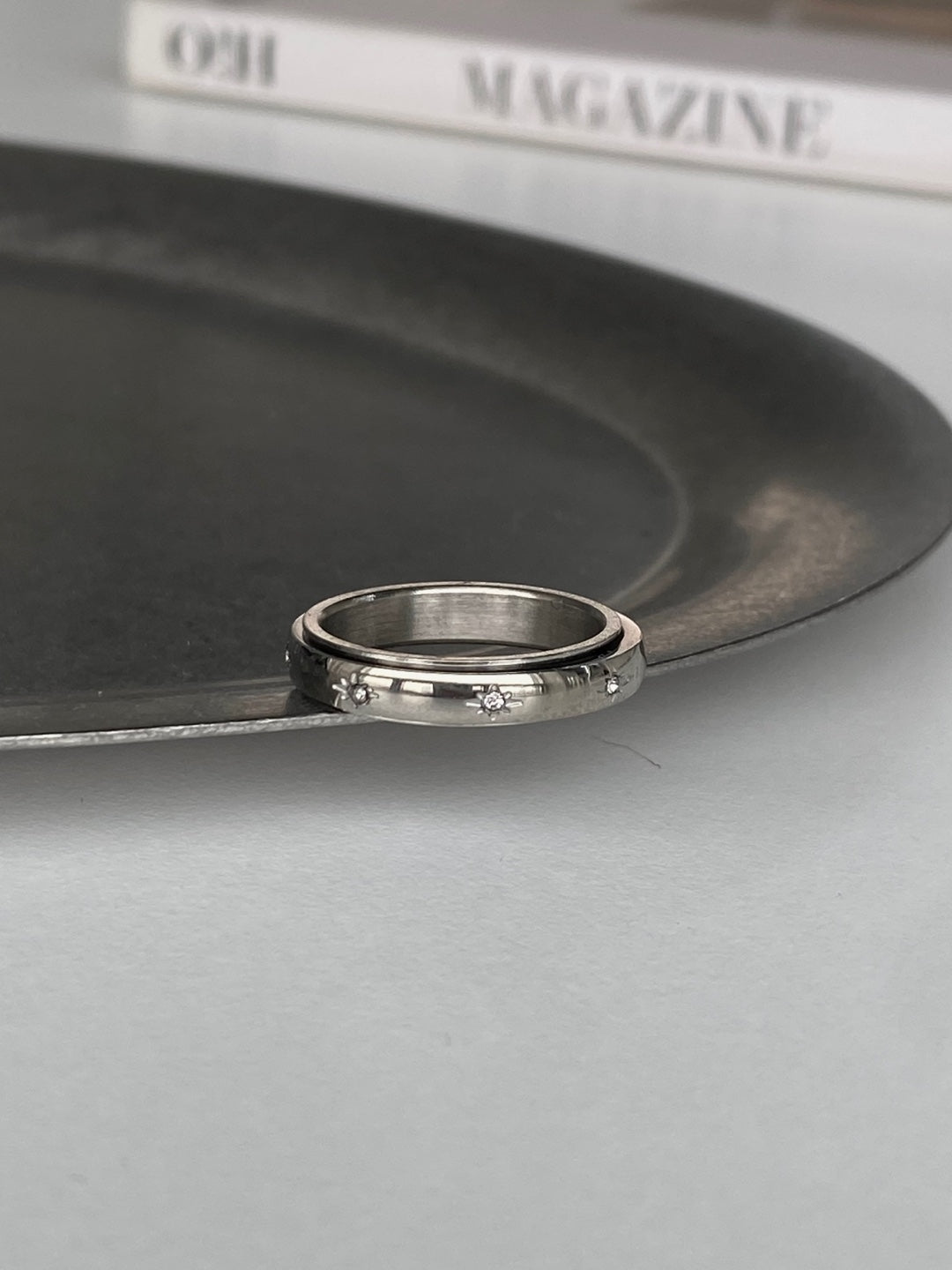 Light round ring