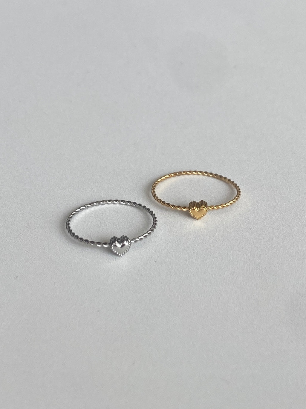 Heart thin ring